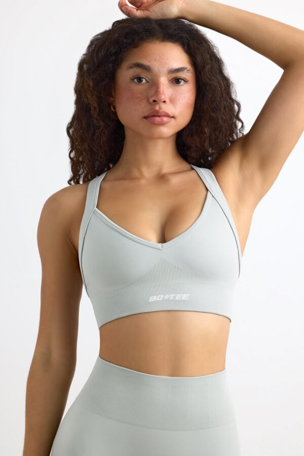 Super Sculpt Seamless Cross-Back Sports Bra in Fog - Image 5
