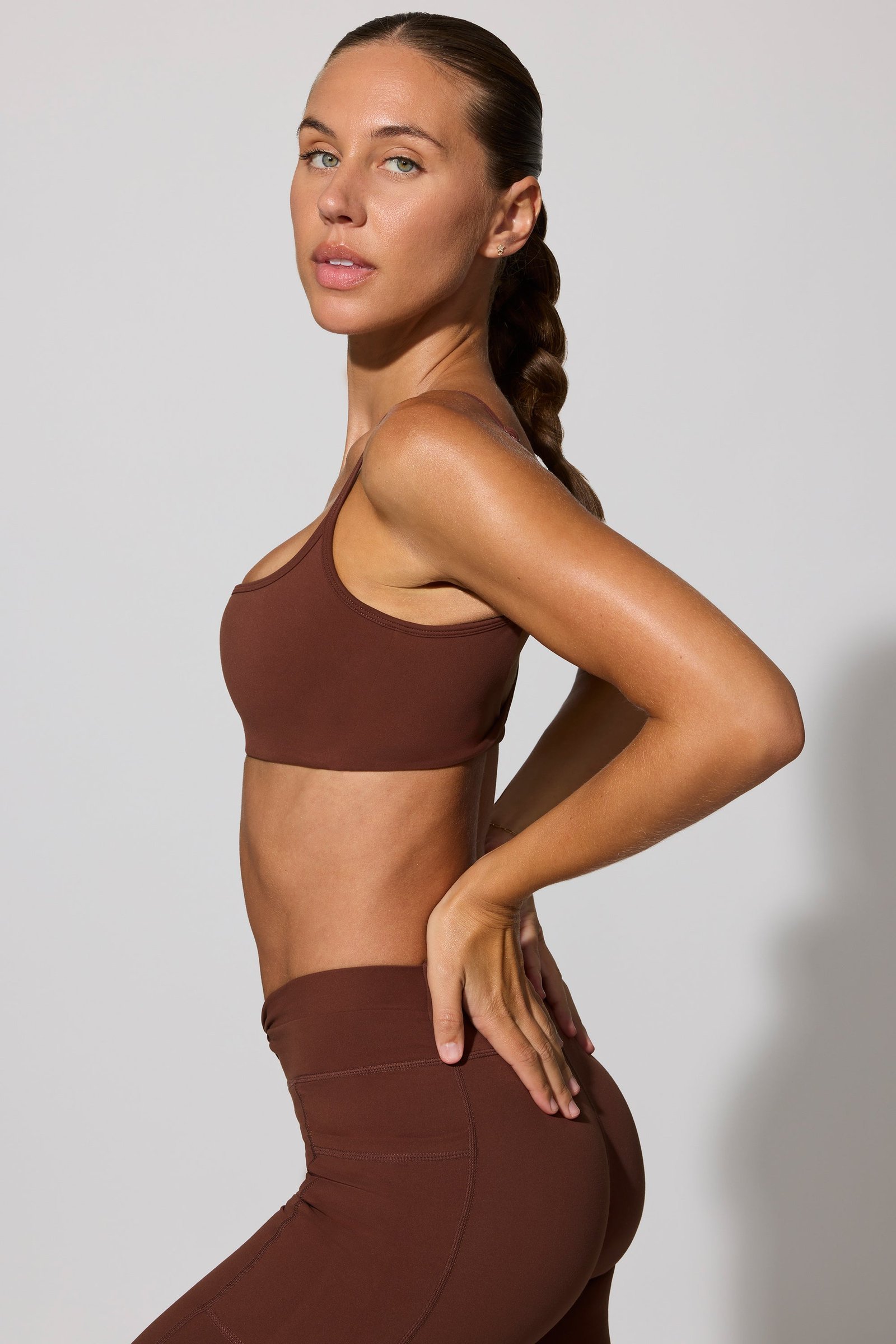 Adjust - Twist Back Scoop Neck Sports Bra in Chocolate - Image 2