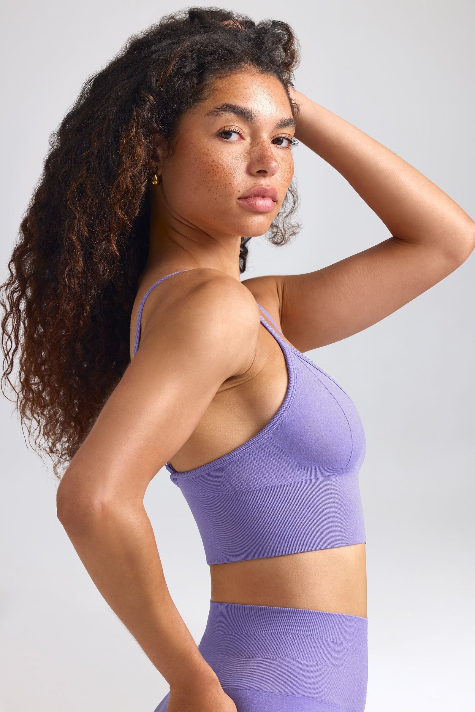 Define Luxe V-Neck Sports Bra in Purple - Image 2